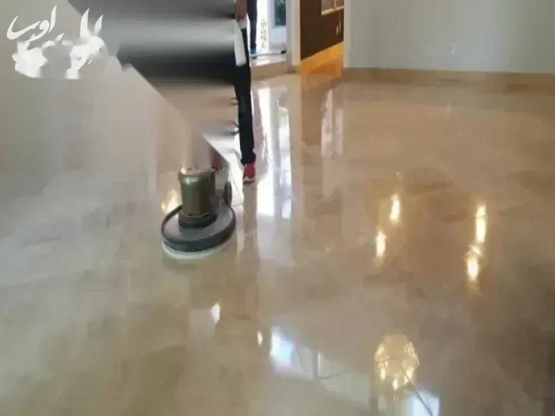پاک کردن لکه از روی سنگ با کفسابی